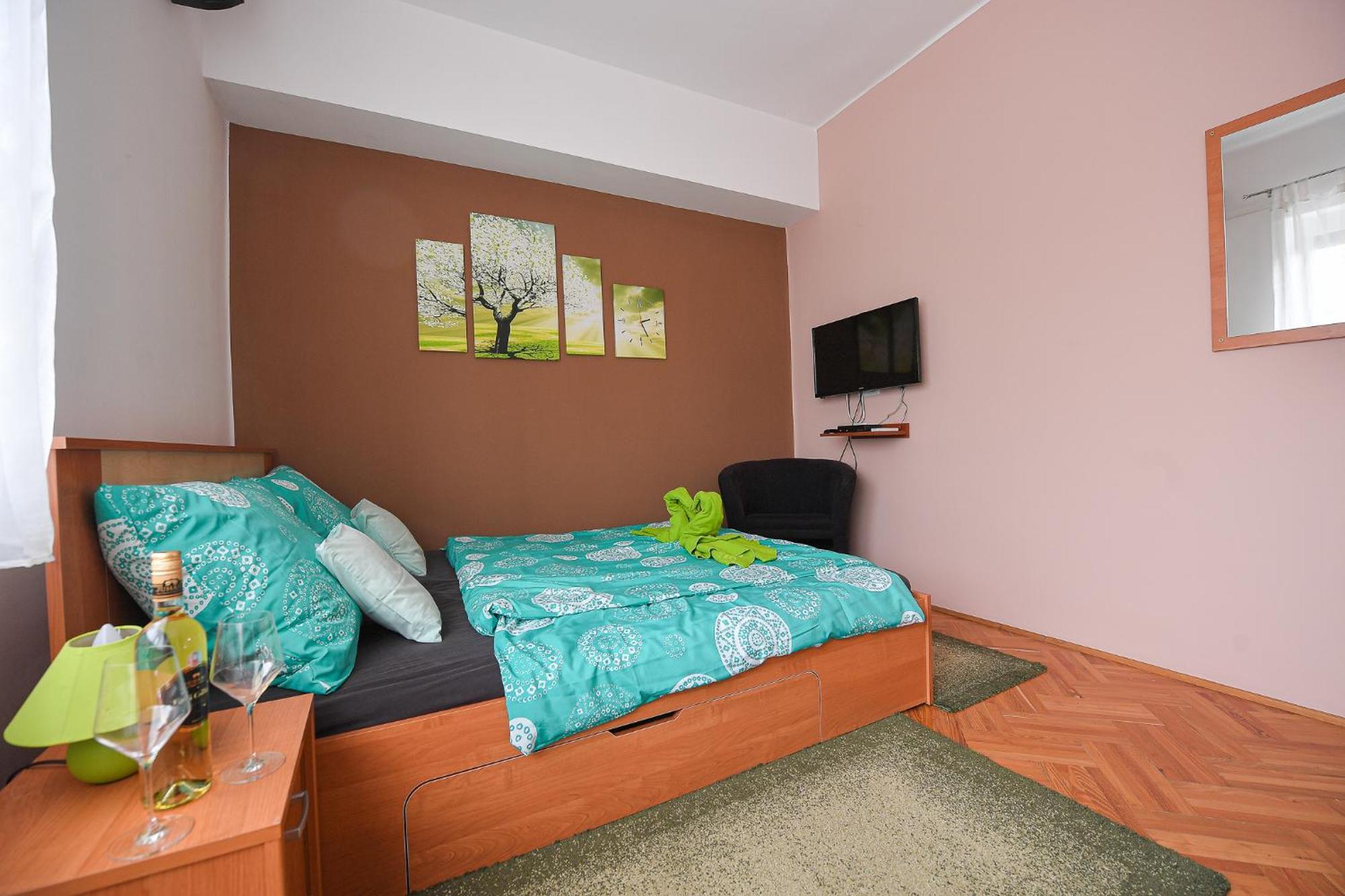 Kókusz Apartmanok Eger Habitación foto